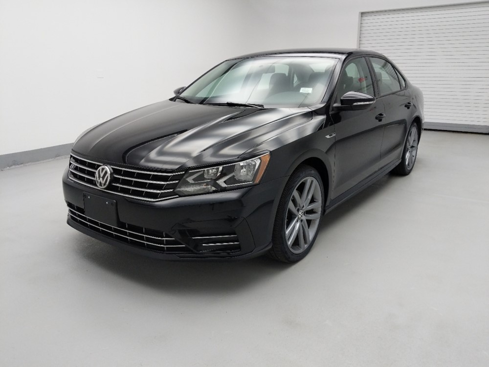2018 Volkswagen Passat - Driver Front Bumper
