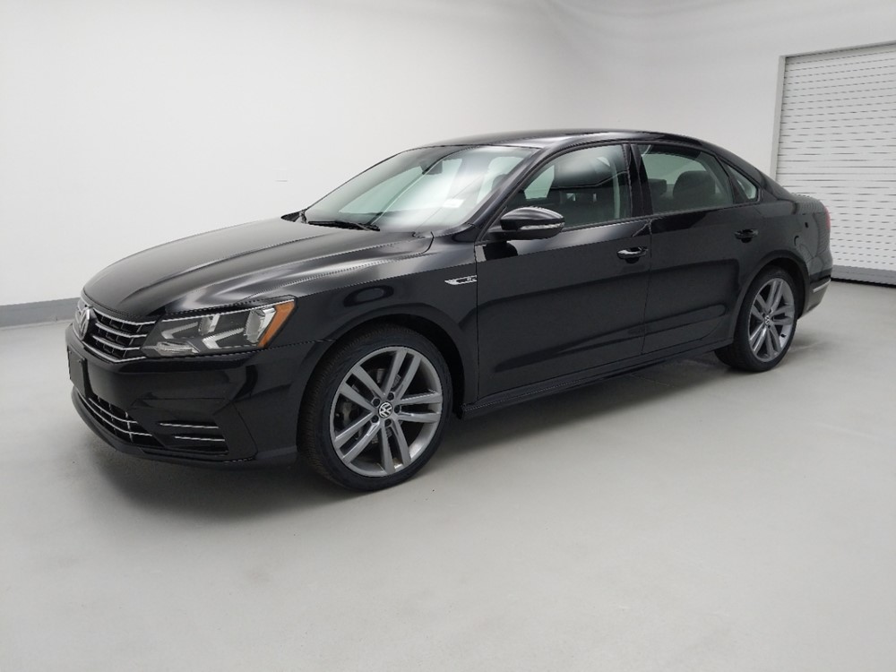 2018 Volkswagen Passat - Driver Front Side