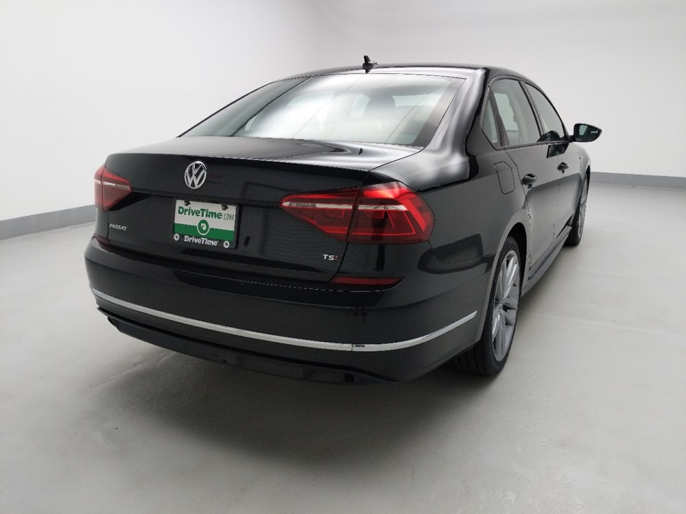 2018 Volkswagen Passat - Passenger Rear Trunk