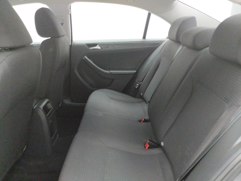 2016 Volkswagen Jetta - Driver Rear Seat
