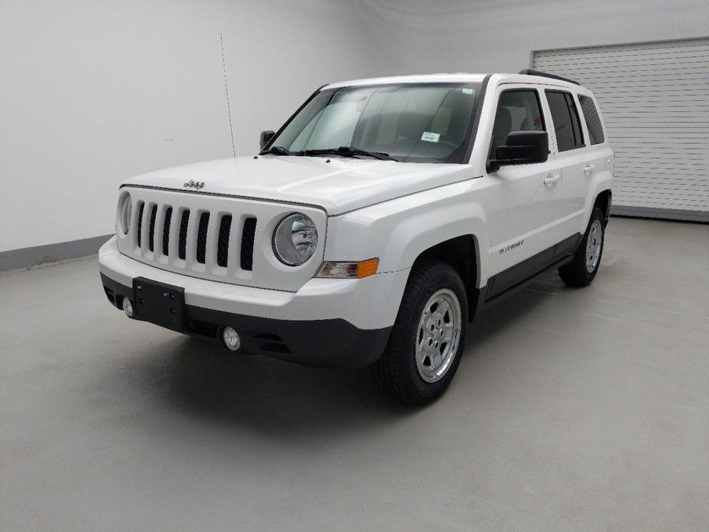 Driver Front Bumper Used 2016 Jeep Patriot Driver Front Bumper