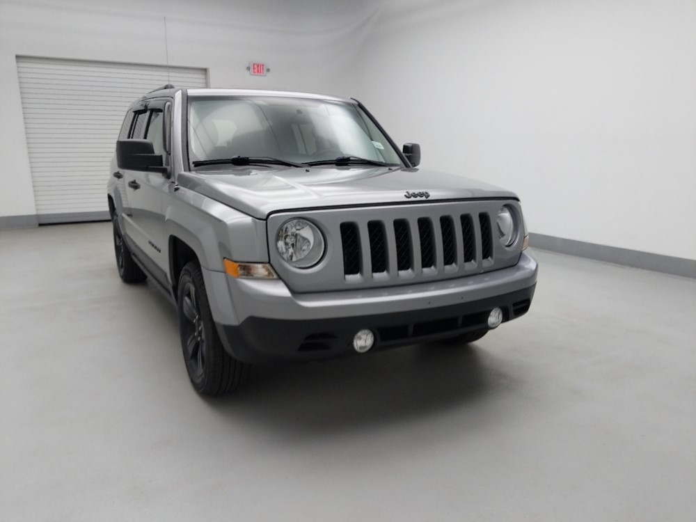 2015 Jeep Patriot - Passenger Front Hood