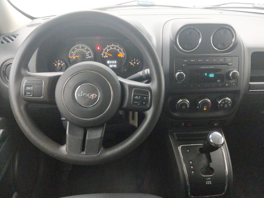 2015 Jeep Patriot - Driver Dash