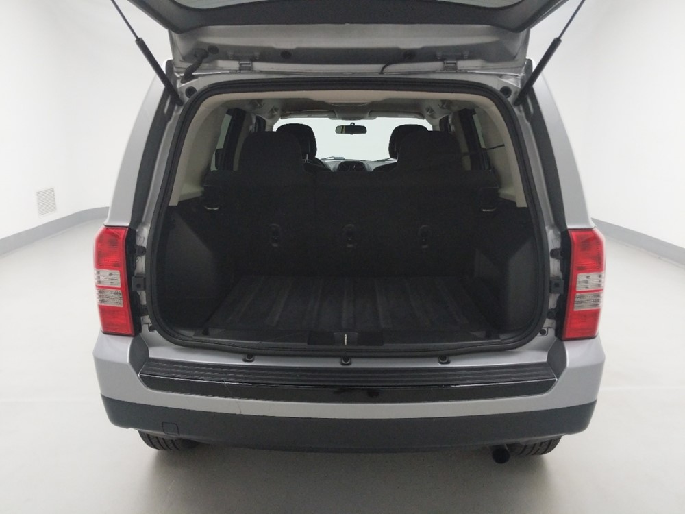 2015 Jeep Patriot - Trunk