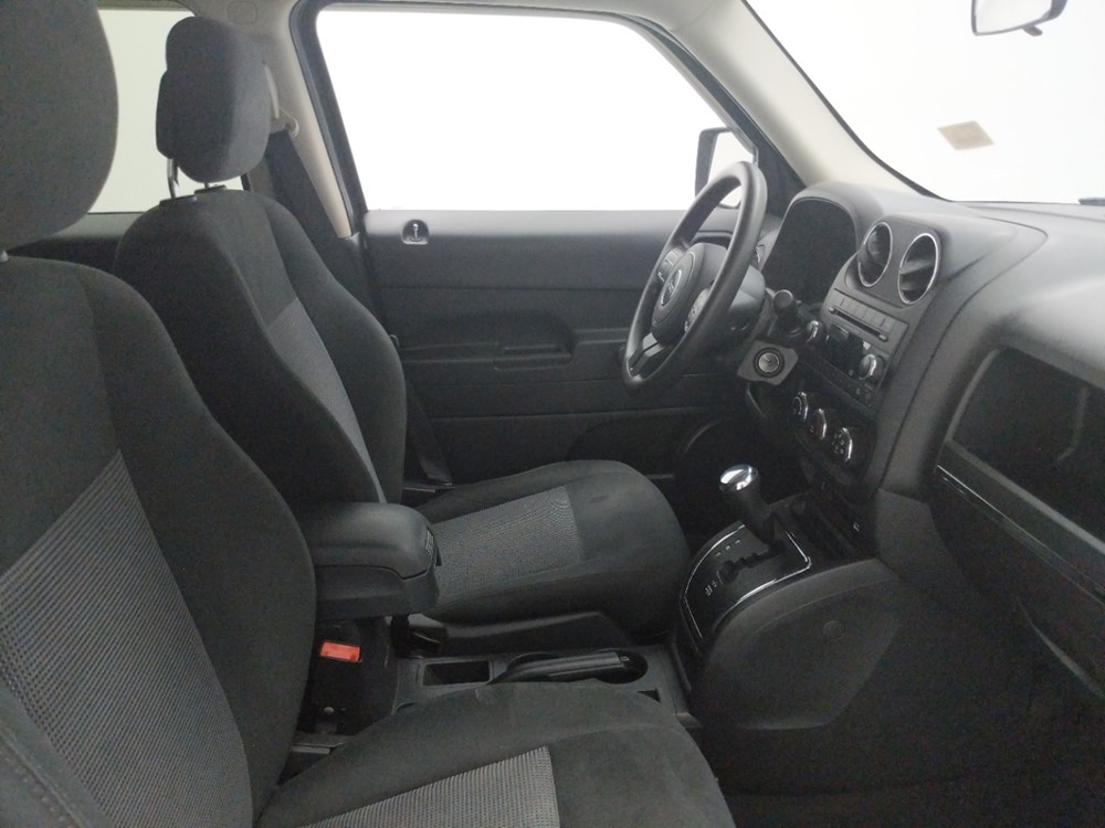 2015 Jeep Patriot - Passenger Front Seat