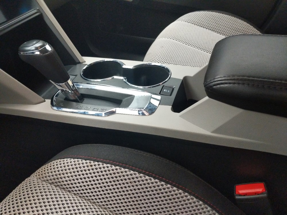 2016 Chevrolet Equinox - Center Console/Cup Holders