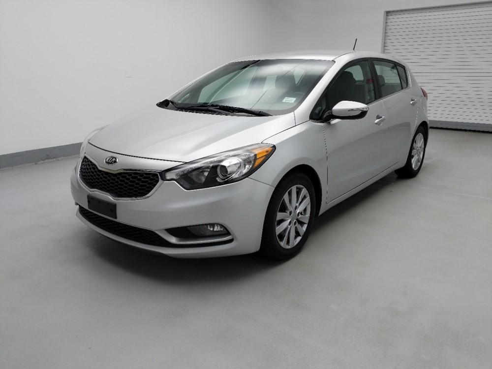 Used 2015 Kia Forte5 Driver Front Bumper