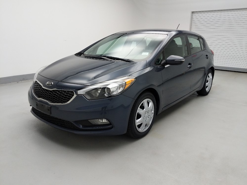 Used 2016 Kia Forte5 Driver Front Bumper