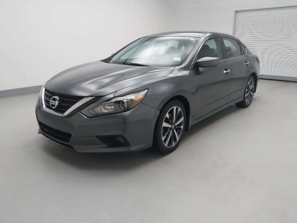 Used 2016 Nissan Altima Driver Front Bumper