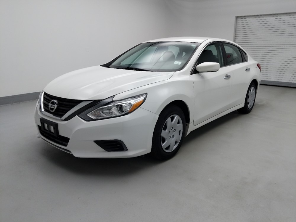 Used 2016 Nissan Altima Driver Front Bumper