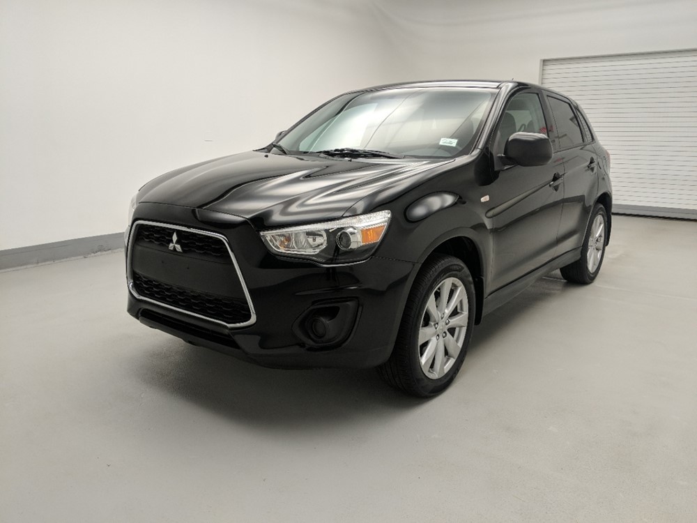 Used 2015 Mitsubishi Outlander Driver Front Bumper
