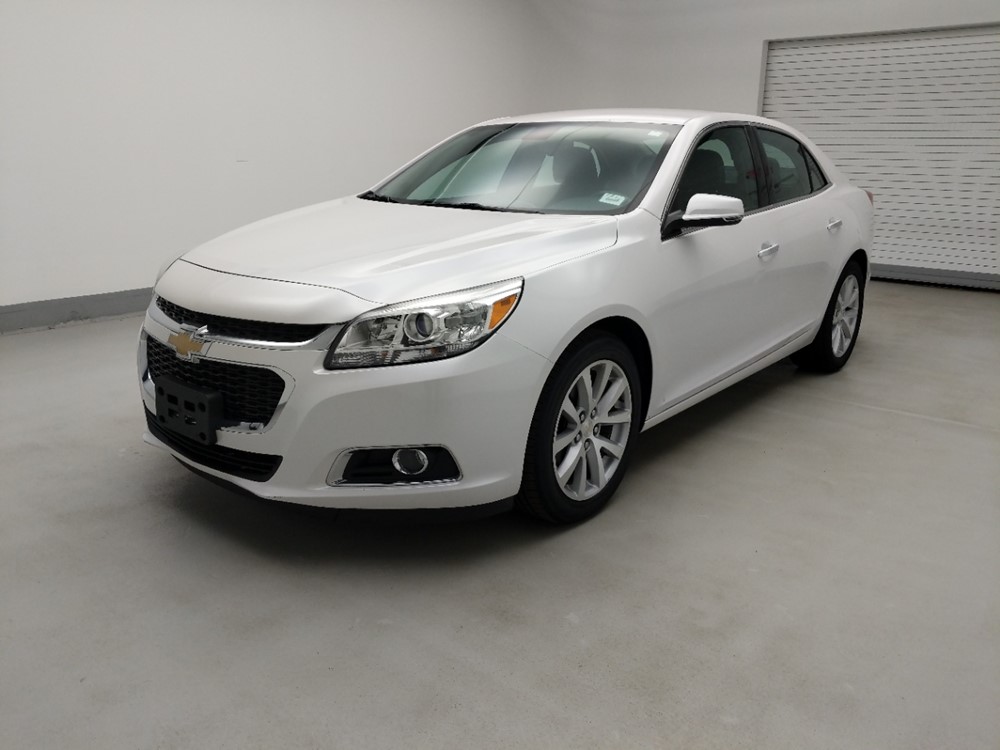 Used 2015 Chevrolet Malibu Driver Front Bumper