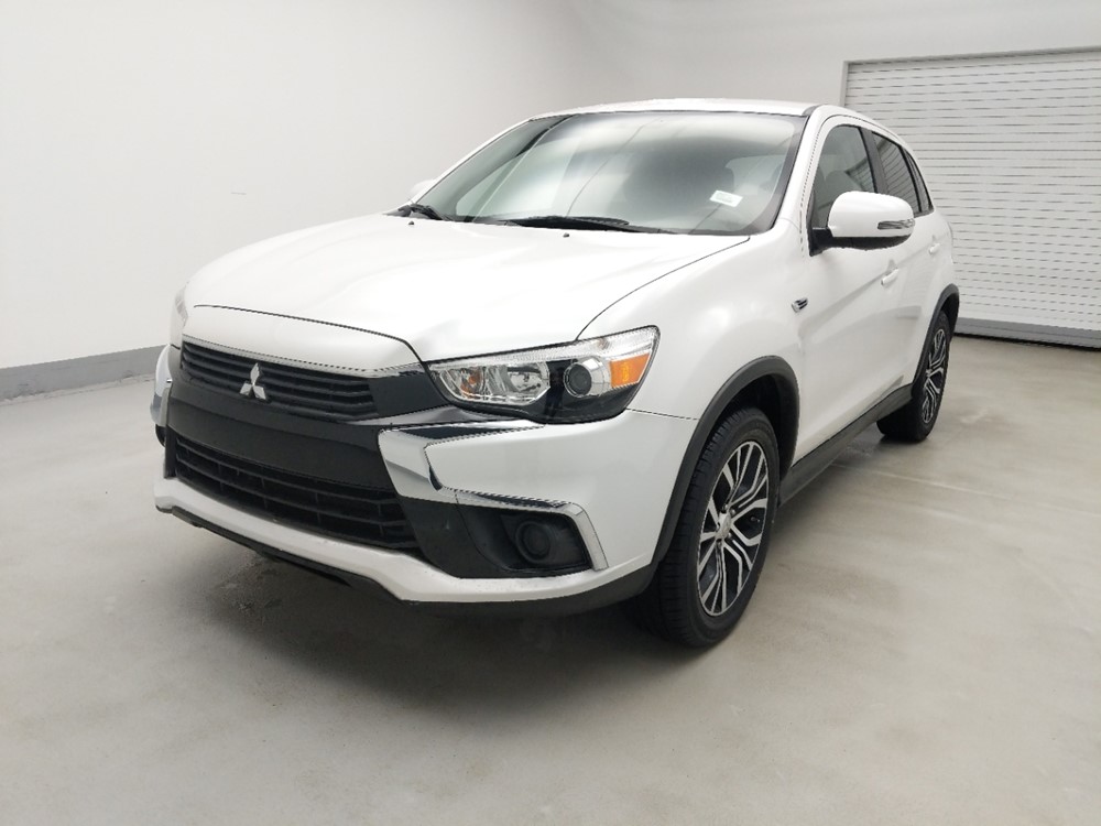 Used 2017 Mitsubishi Outlander Driver Front Bumper