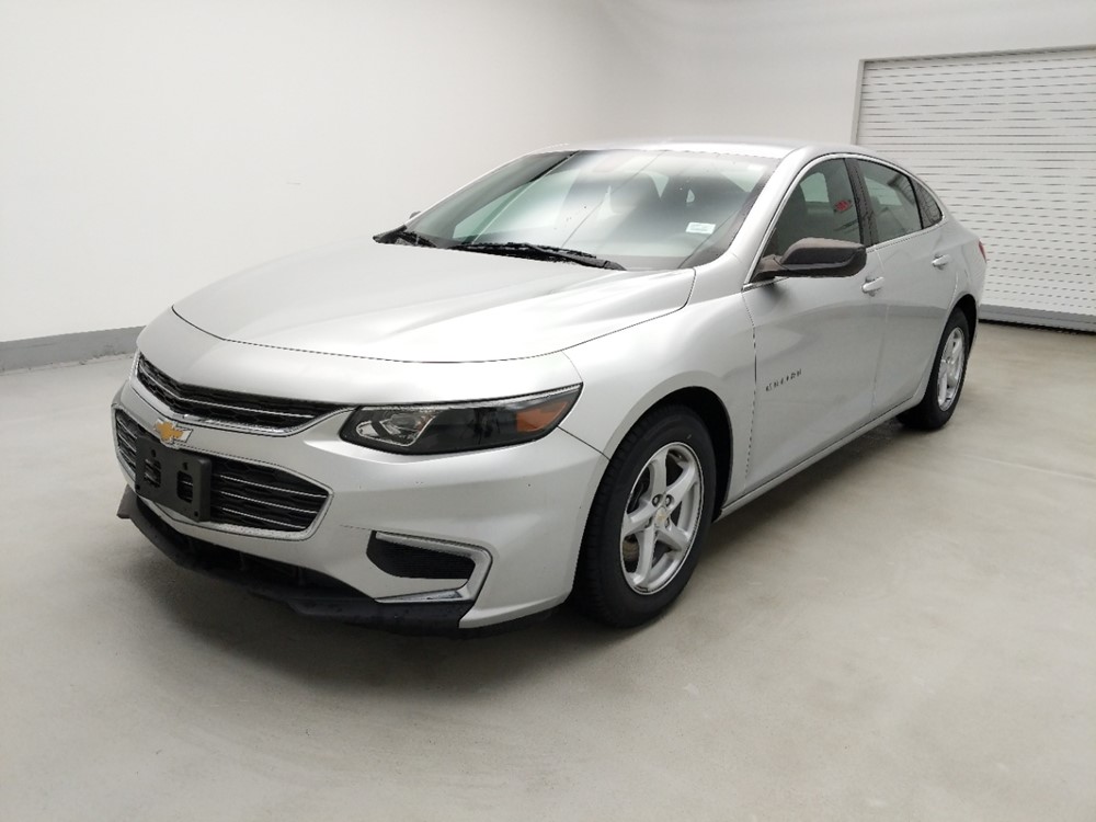 Used 2017 Chevrolet Malibu Driver Front Bumper