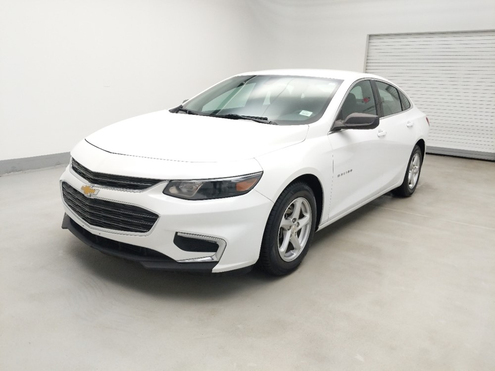 Used 2017 Chevrolet Malibu Driver Front Bumper