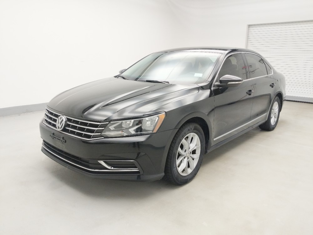 Used 2016 Volkswagen Passat Driver Front Bumper