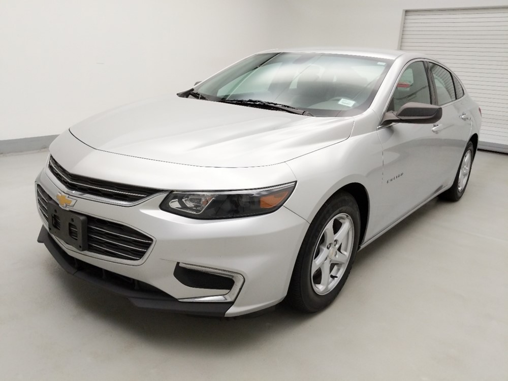Used 2018 Chevrolet Malibu Driver Front Bumper