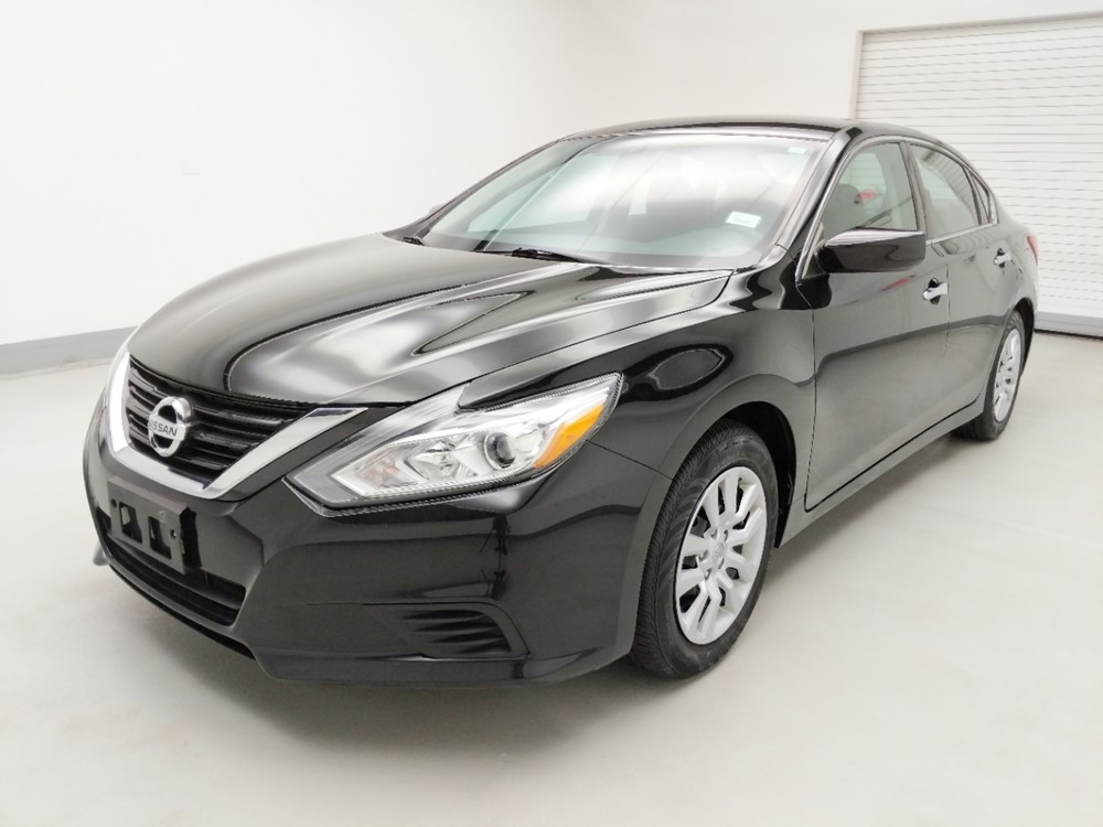 Used 2017 Nissan Altima Driver Front Bumper