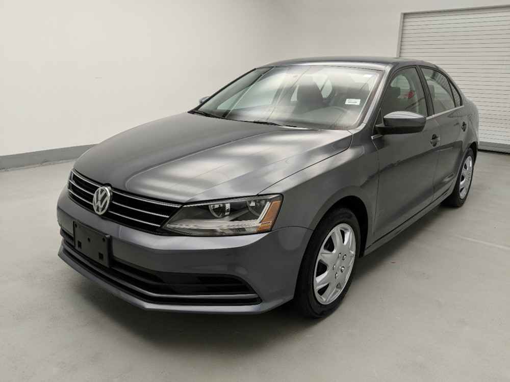 Used 2017 Volkswagen Jetta Driver Front Bumper