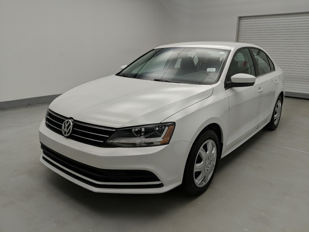 Used 2017 Volkswagen Jetta Driver Front Bumper