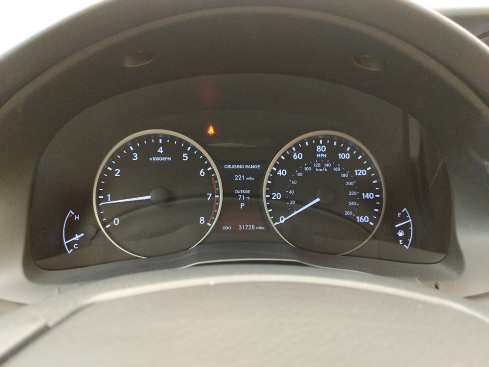 2015 Lexus ES 350 - Odometer Close Up