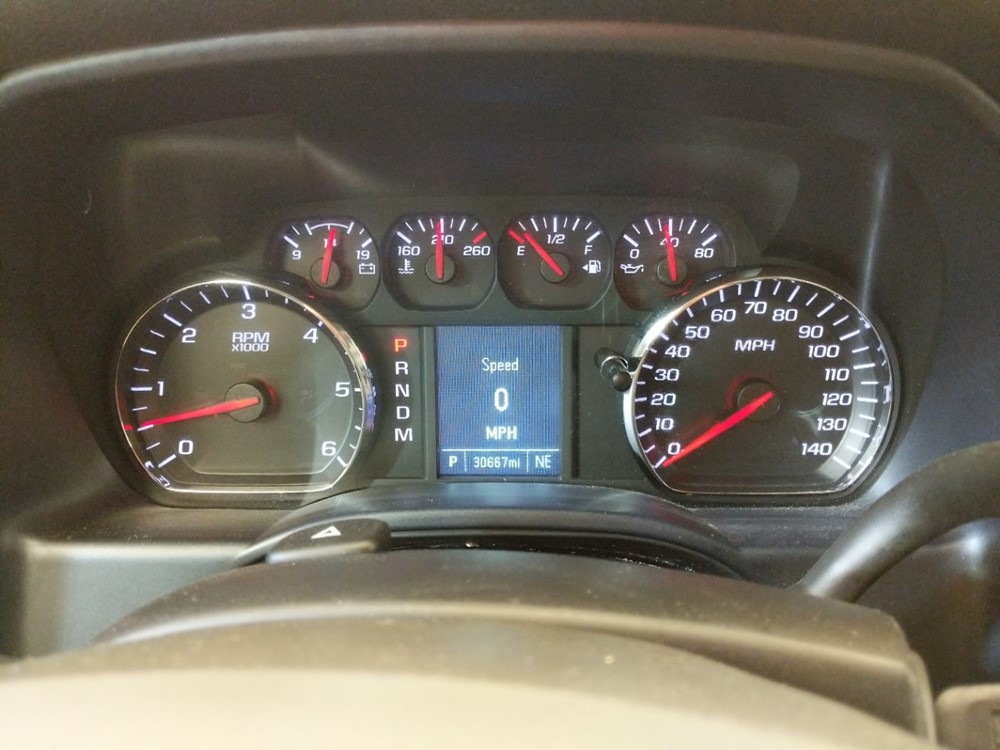 2015 GMC Sierra 1500 - Odometer Close Up