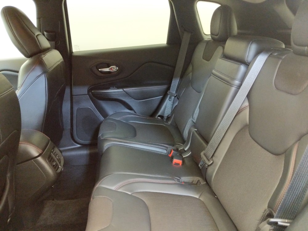 2014 Jeep Cherokee - Driver Rear Seat