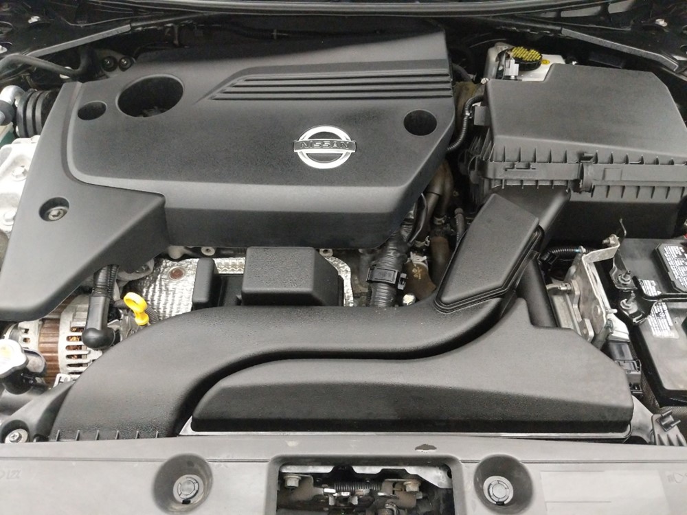 2015 Nissan Altima - Engine