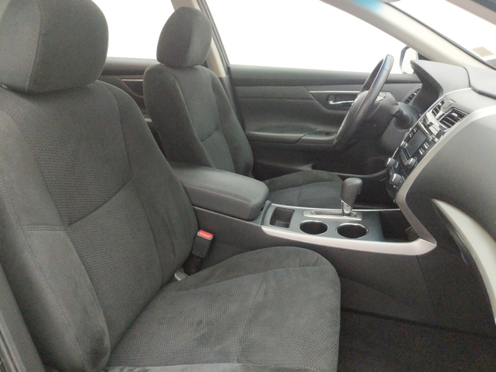 2015 Nissan Altima - Passenger Front Seat