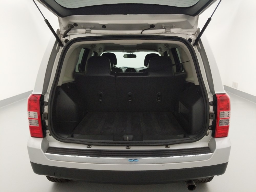 2013 Jeep Patriot - Trunk