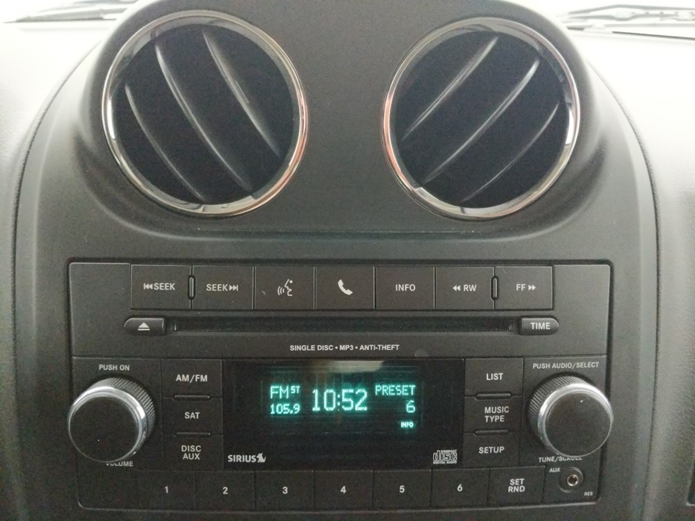 2017 Jeep Patriot - Stereo Package