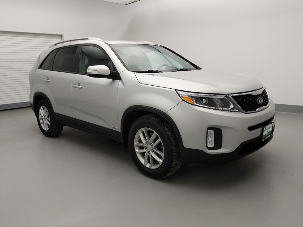 2014 Kia Sorento - Passenger Front Side