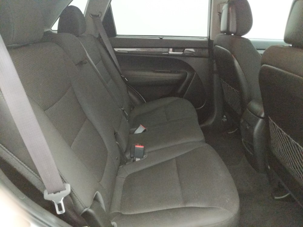 2014 Kia Sorento - Passenger Rear Seat