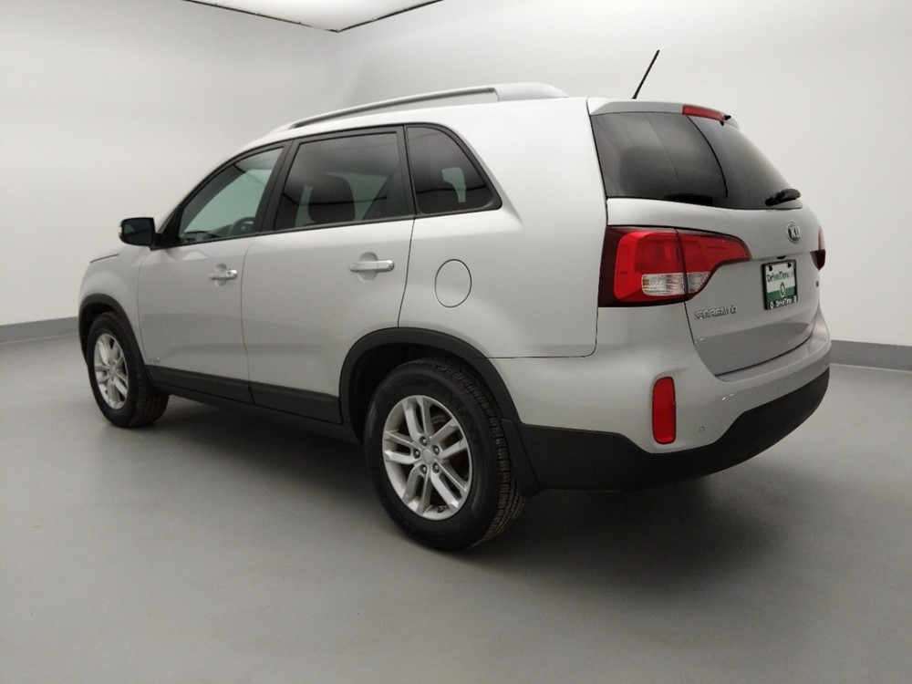 2014 Kia Sorento - Driver Rear Side
