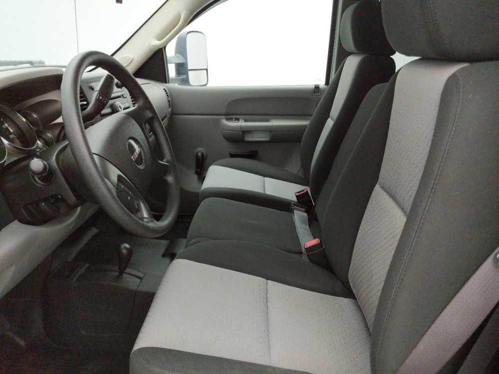 2009 GMC Sierra 2500 - Driver Front Seat