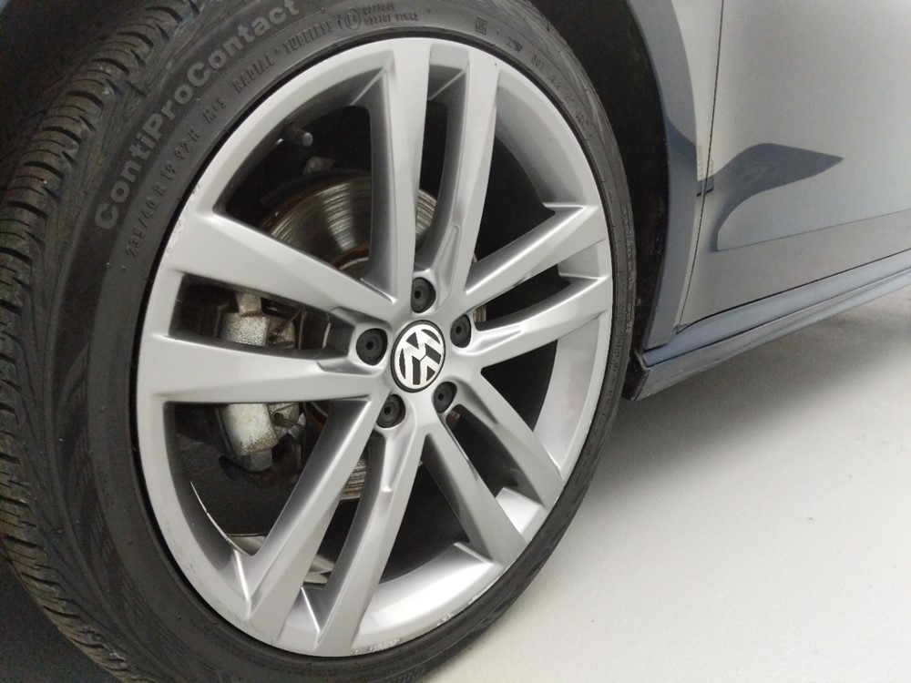 2018 Volkswagen Passat - Wheel