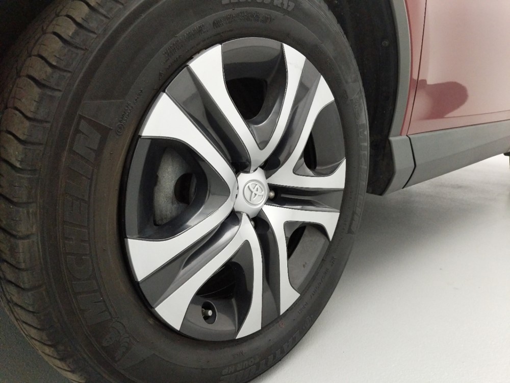 2018 Toyota RAV4 - Wheel