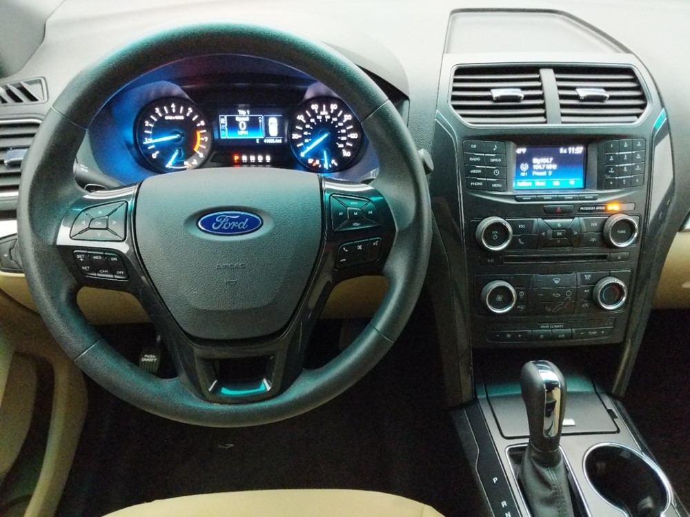 2016 Ford Explorer - Driver Dash