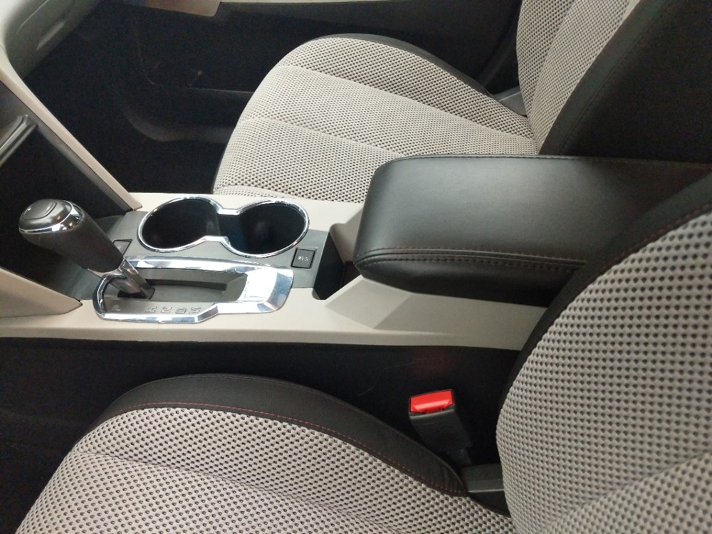 2016 Chevrolet Equinox - Center Console/Cup Holders