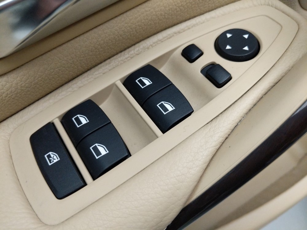 2015 BMW 328i - Driver Power Windows/Lock Control