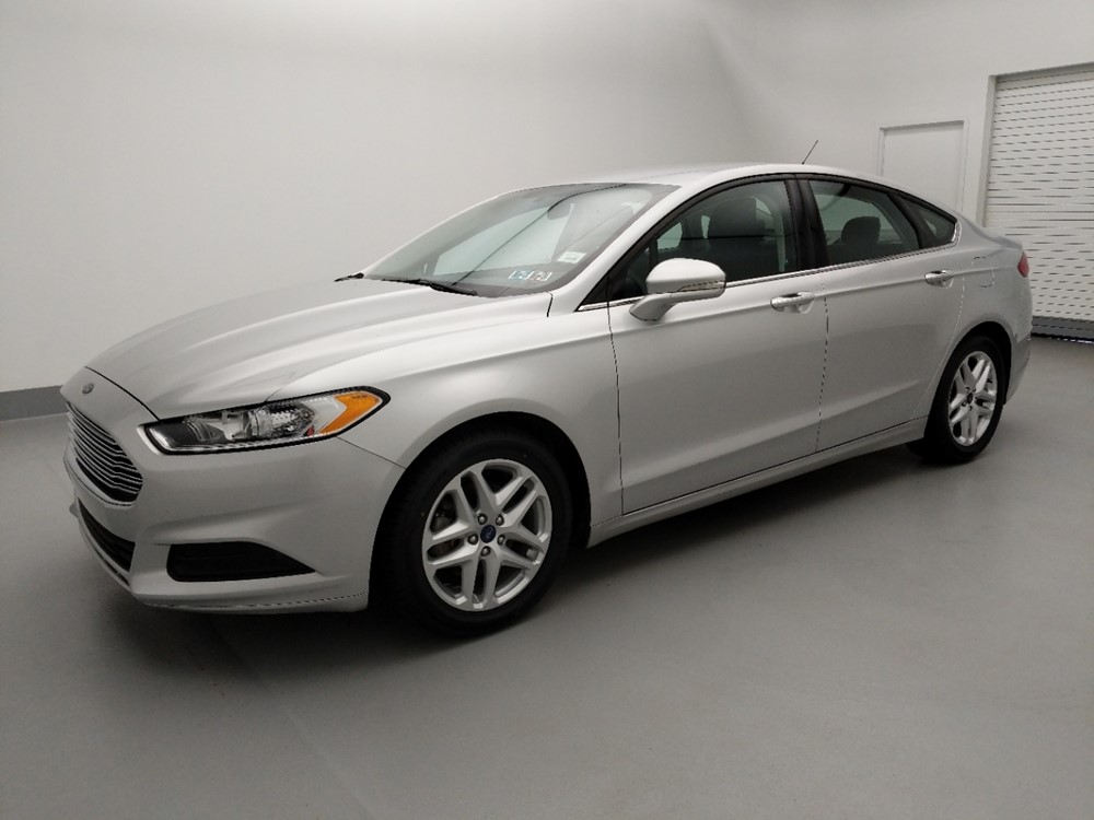 2016 Ford Fusion - Driver Front Side