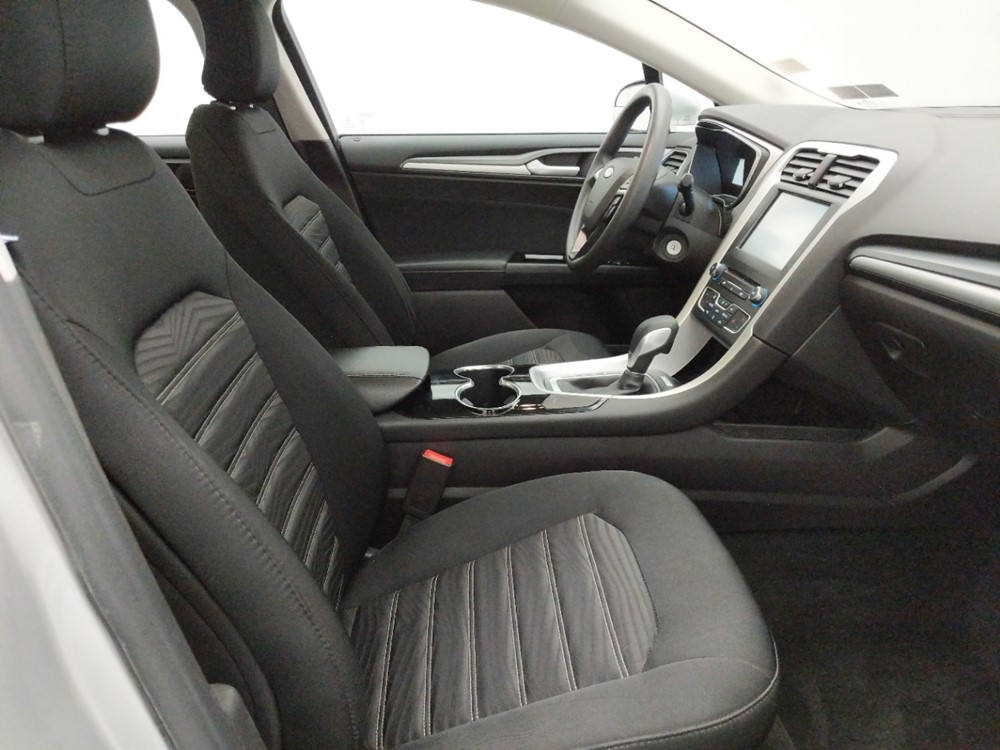 2016 Ford Fusion - Passenger Front Seat