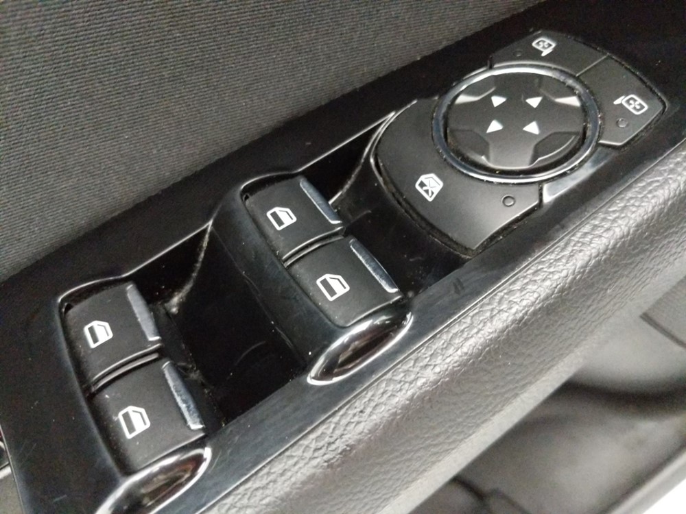 2016 Ford Fusion - Driver Power Windows/Lock Control