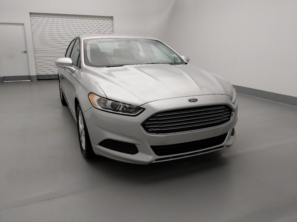 2016 Ford Fusion - Passenger Front Hood