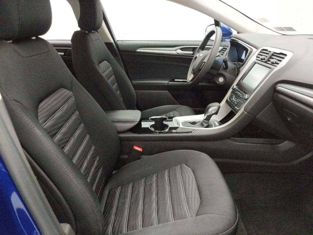 2016 Ford Fusion - Passenger Front Seat