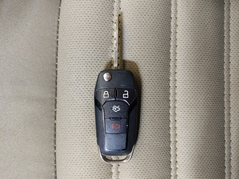 2015 Ford Fusion - Keys