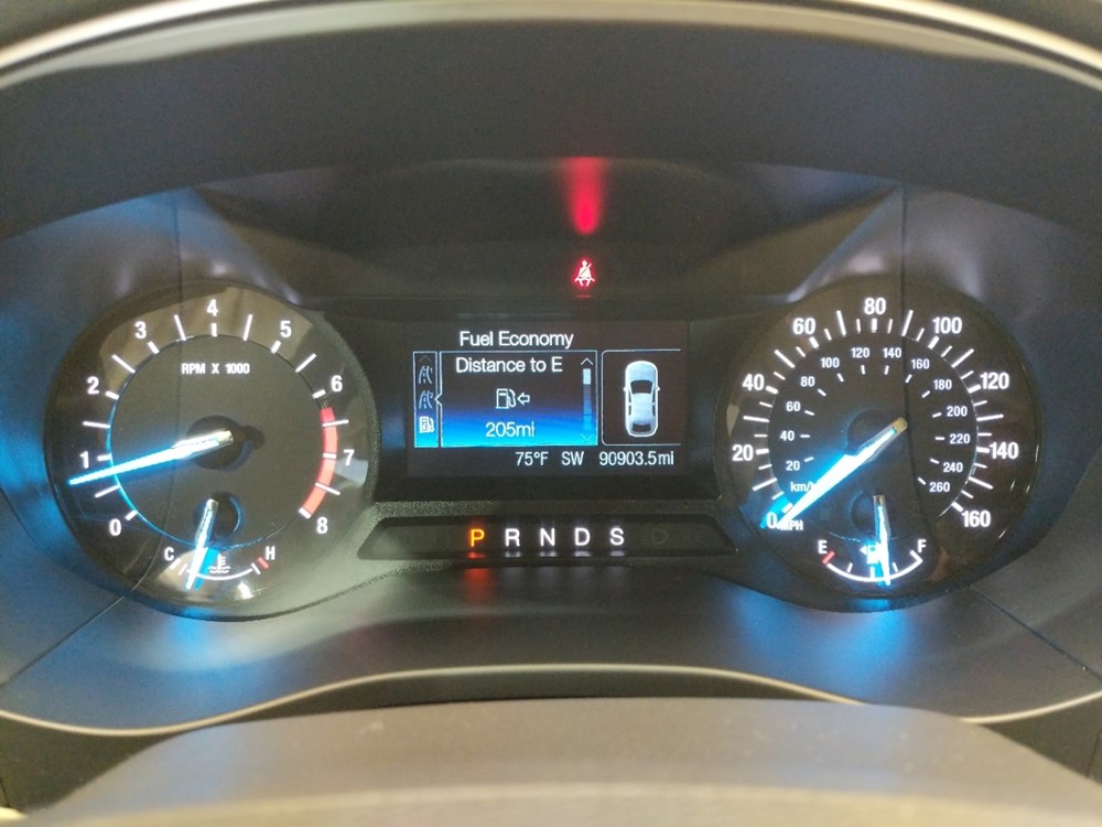 2015 Ford Fusion - Odometer Close Up