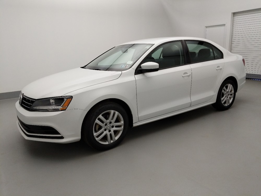 2018 Volkswagen Jetta - Driver Front Side
