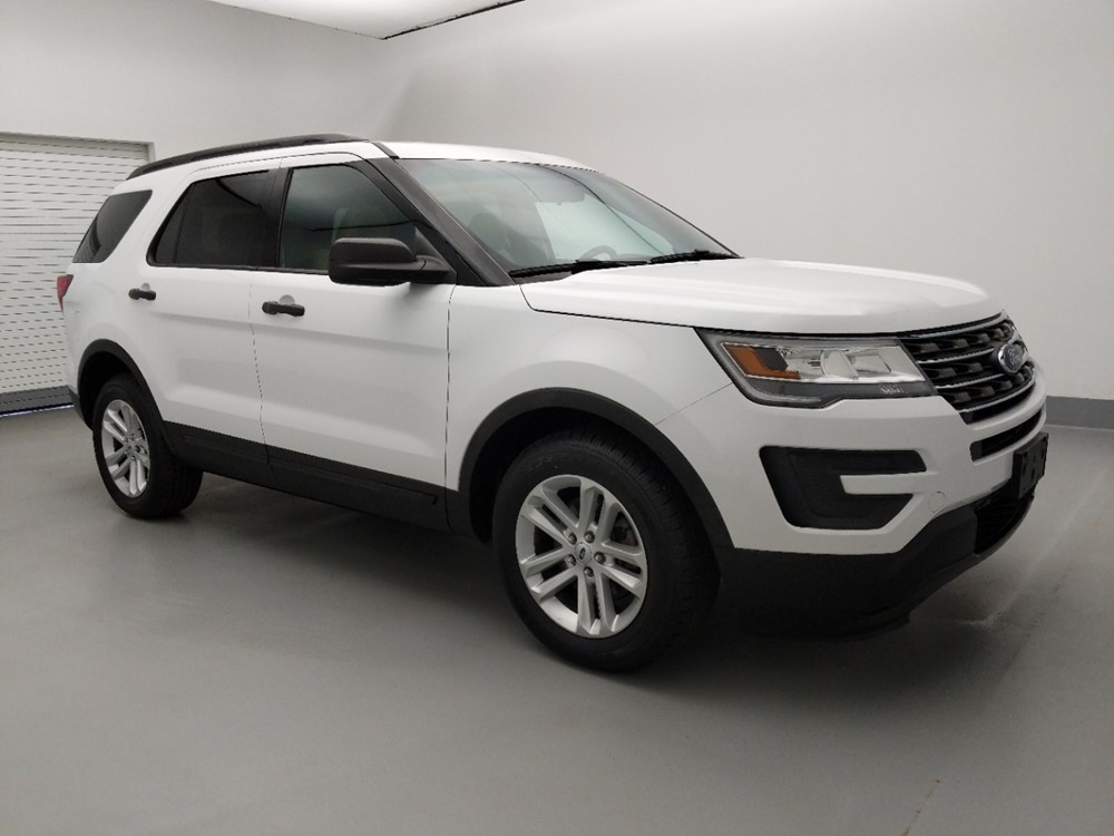 2016 Ford Explorer - Passenger Front Side