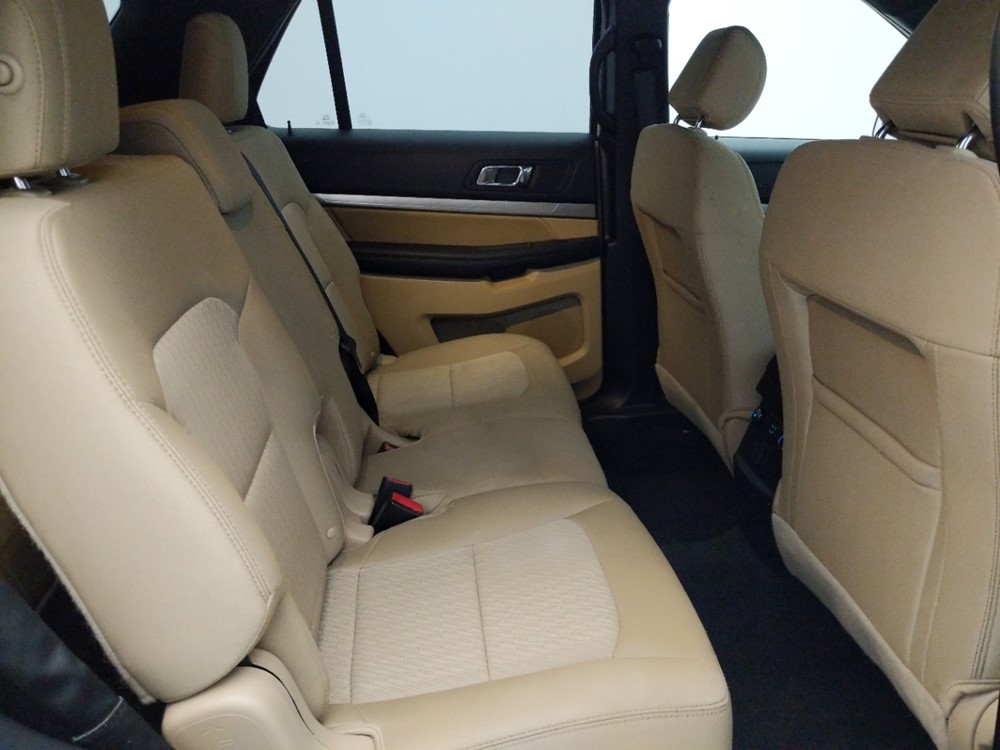 2016 Ford Explorer - Passenger Rear Seat